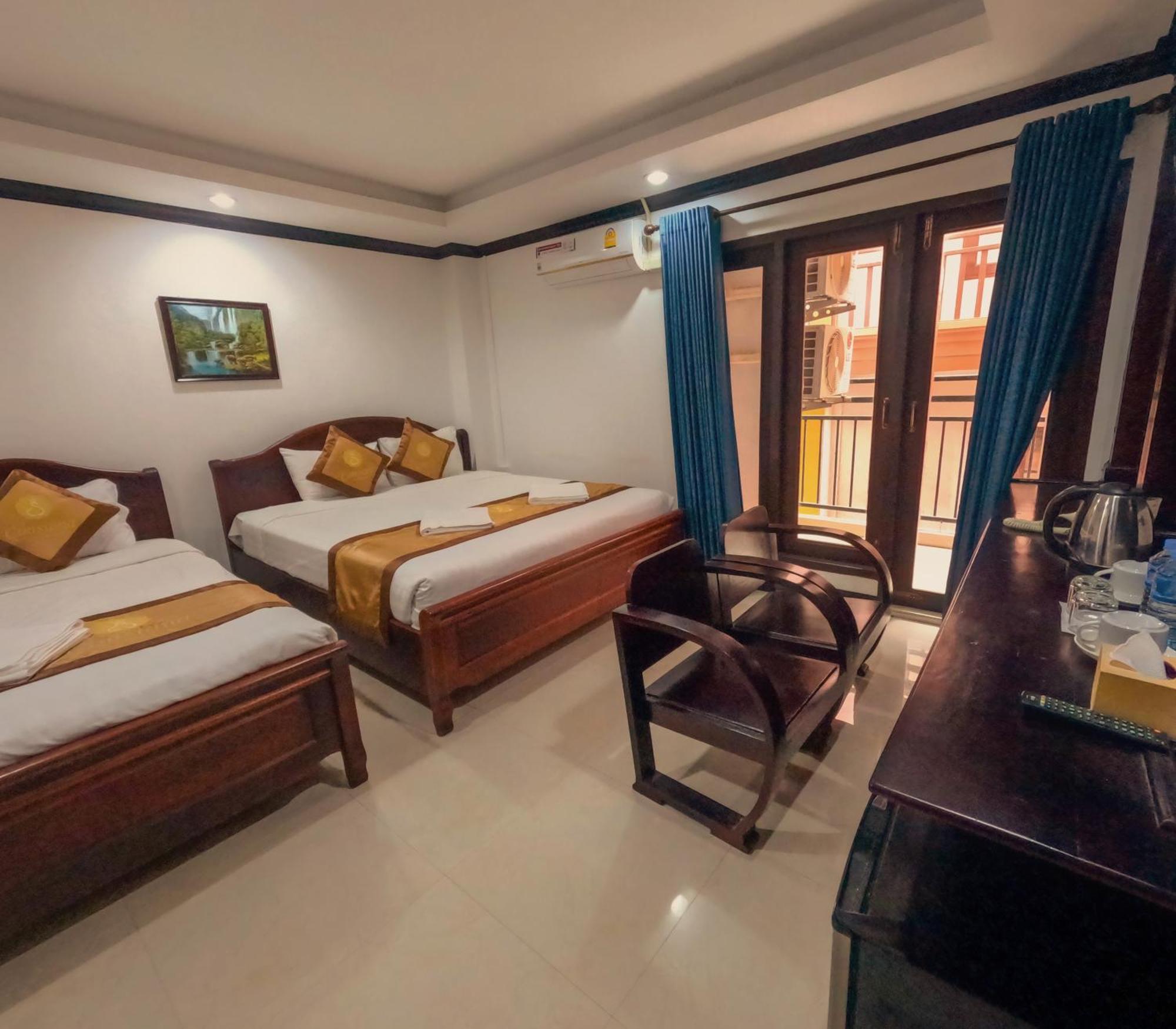 Vang Vieng Consiana Hotel Kültér fotó