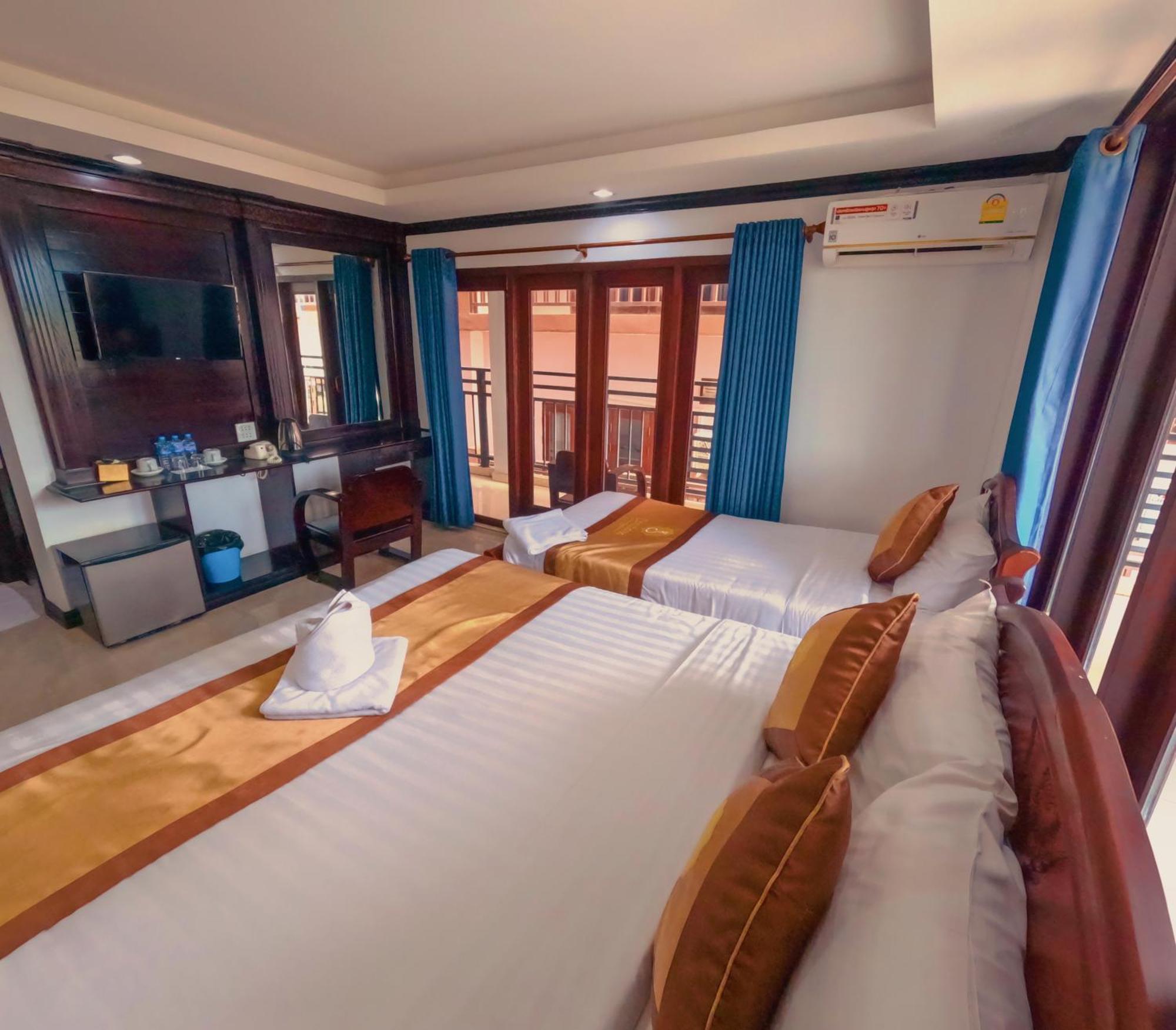 Vang Vieng Consiana Hotel Kültér fotó